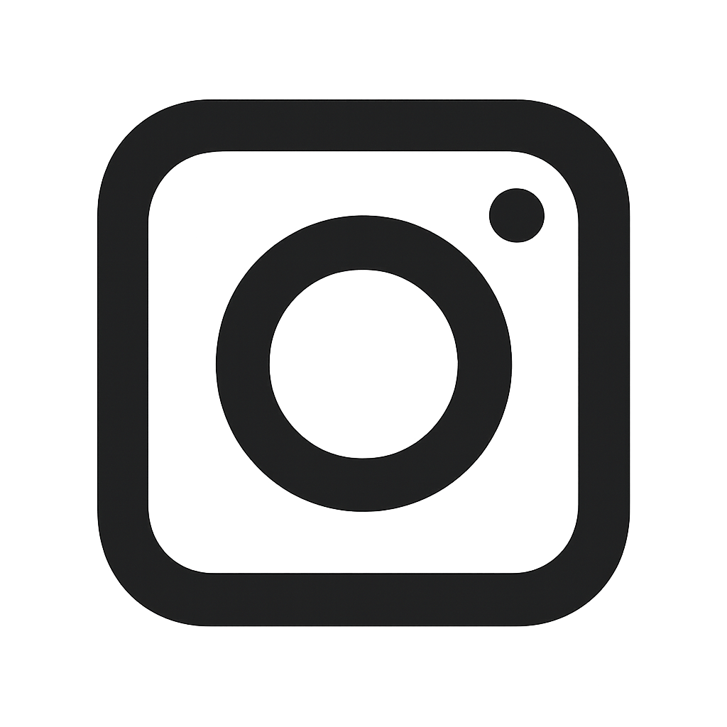 Icône Instagram - Suivez monKlarkifou.mode pour découvrir nos looks streetwear